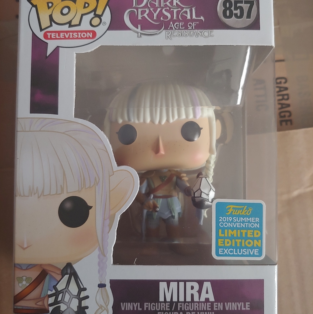 Mira Funko Pop